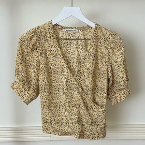 Abercrombie Floral cross-over top Size S